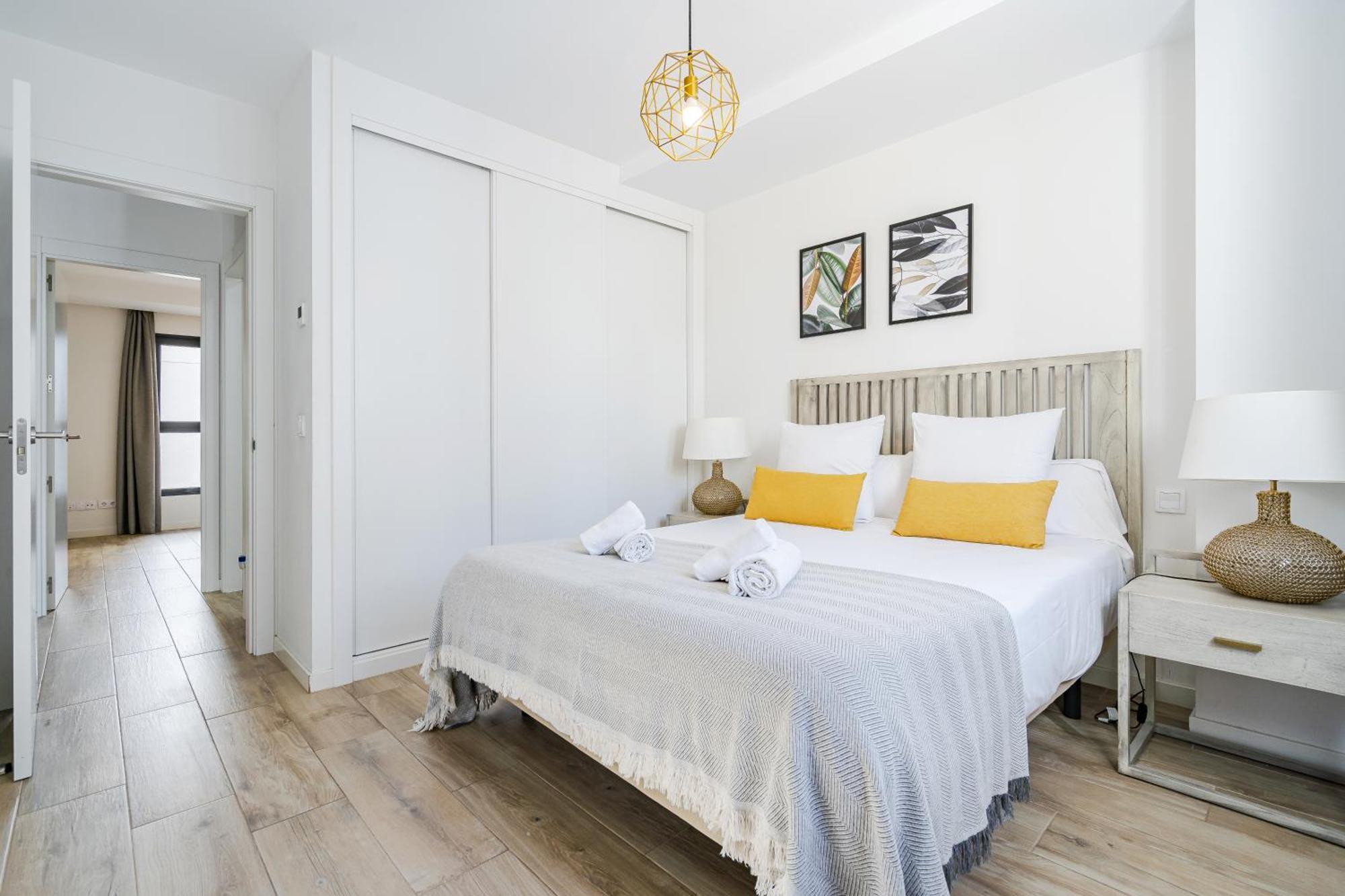 Feelathome Goya Apartments Madrid Bagian luar foto