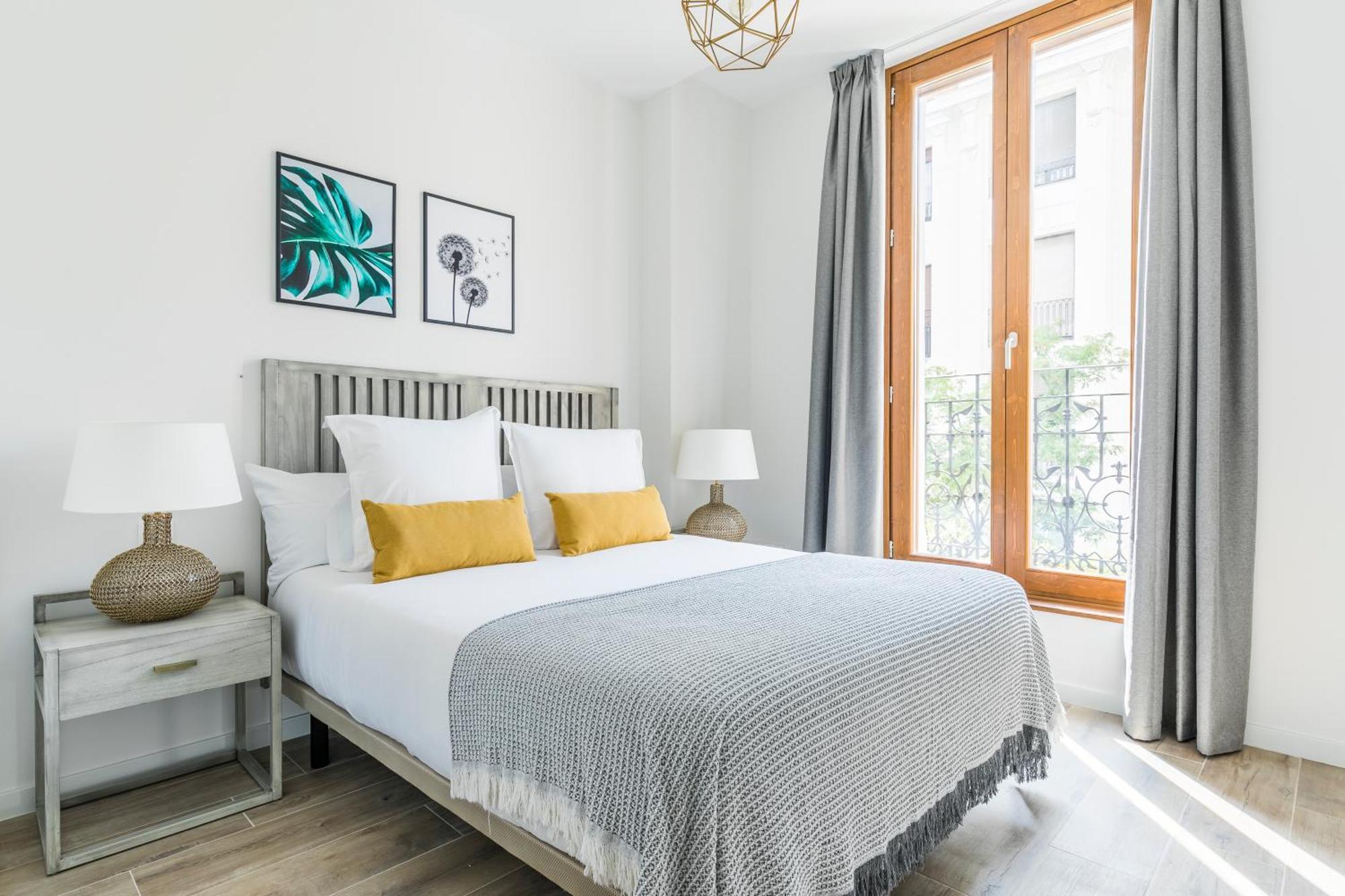 Feelathome Goya Apartments Madrid Bagian luar foto