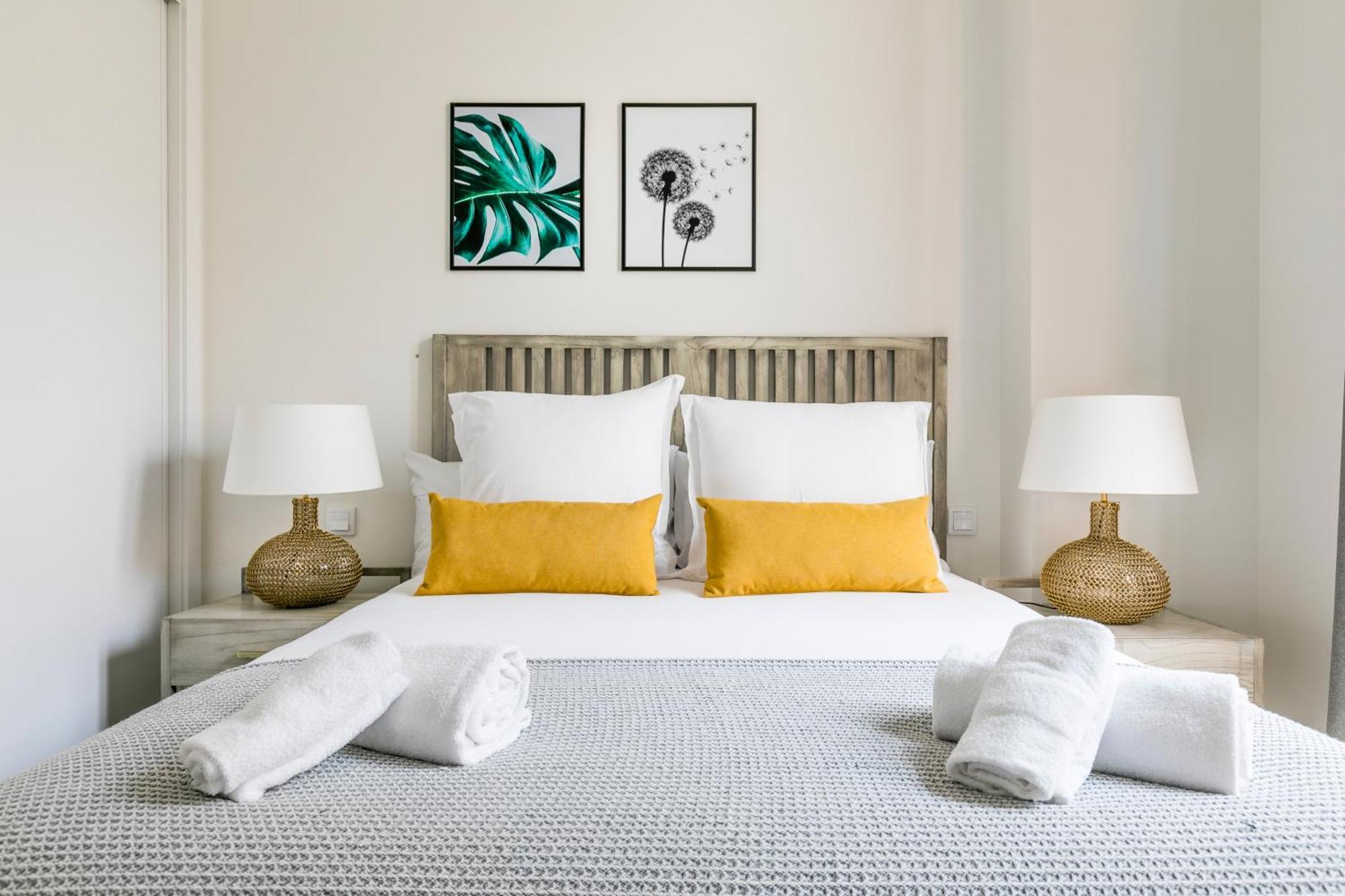 Feelathome Goya Apartments Madrid Bagian luar foto