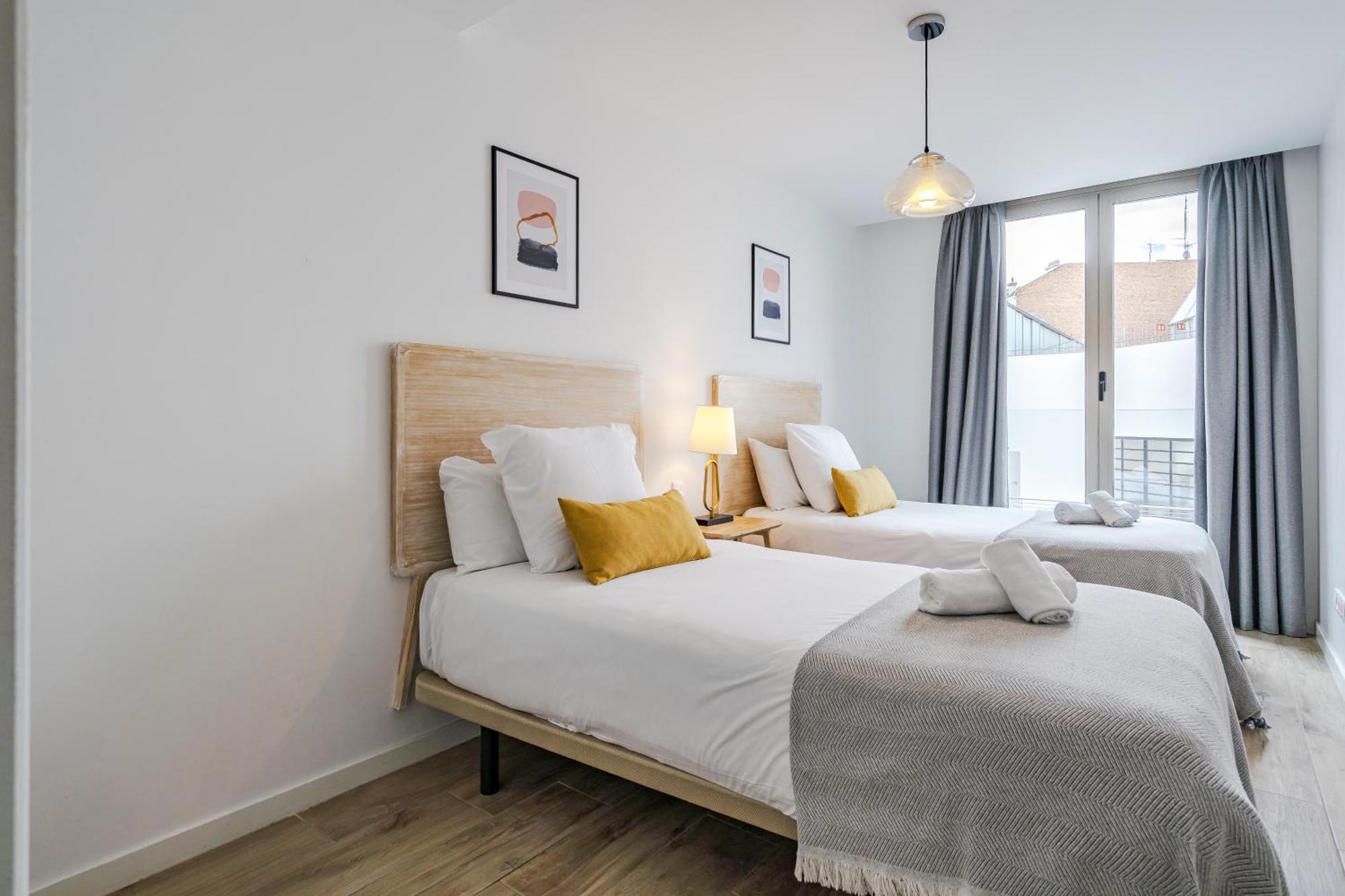 Feelathome Goya Apartments Madrid Bagian luar foto