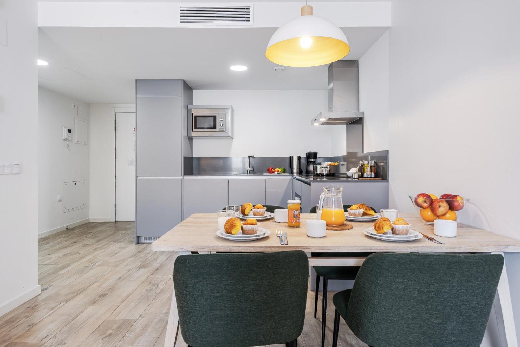 Feelathome Goya Apartments Madrid Bagian luar foto